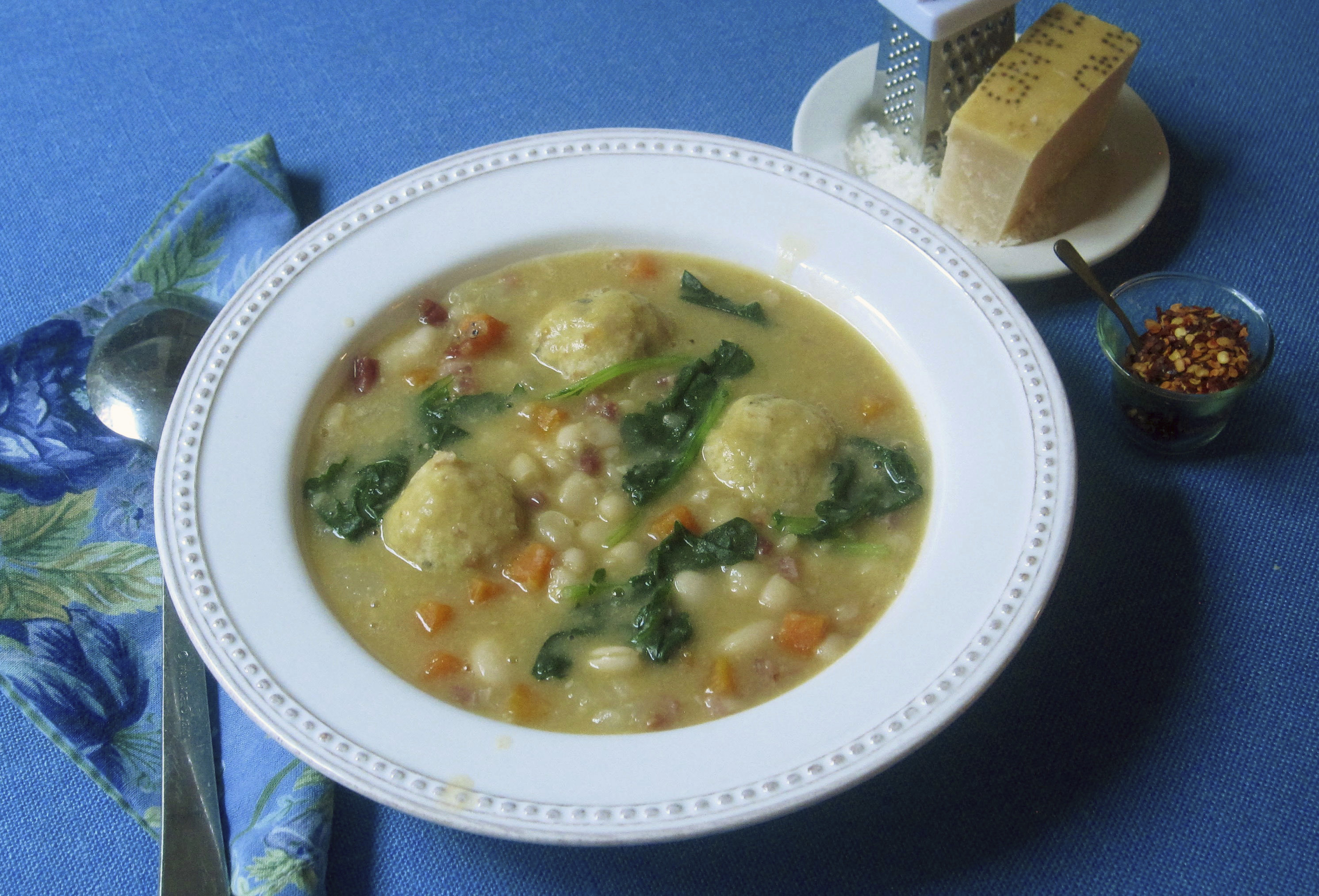 Food Column KitchenWise White Bean Soup