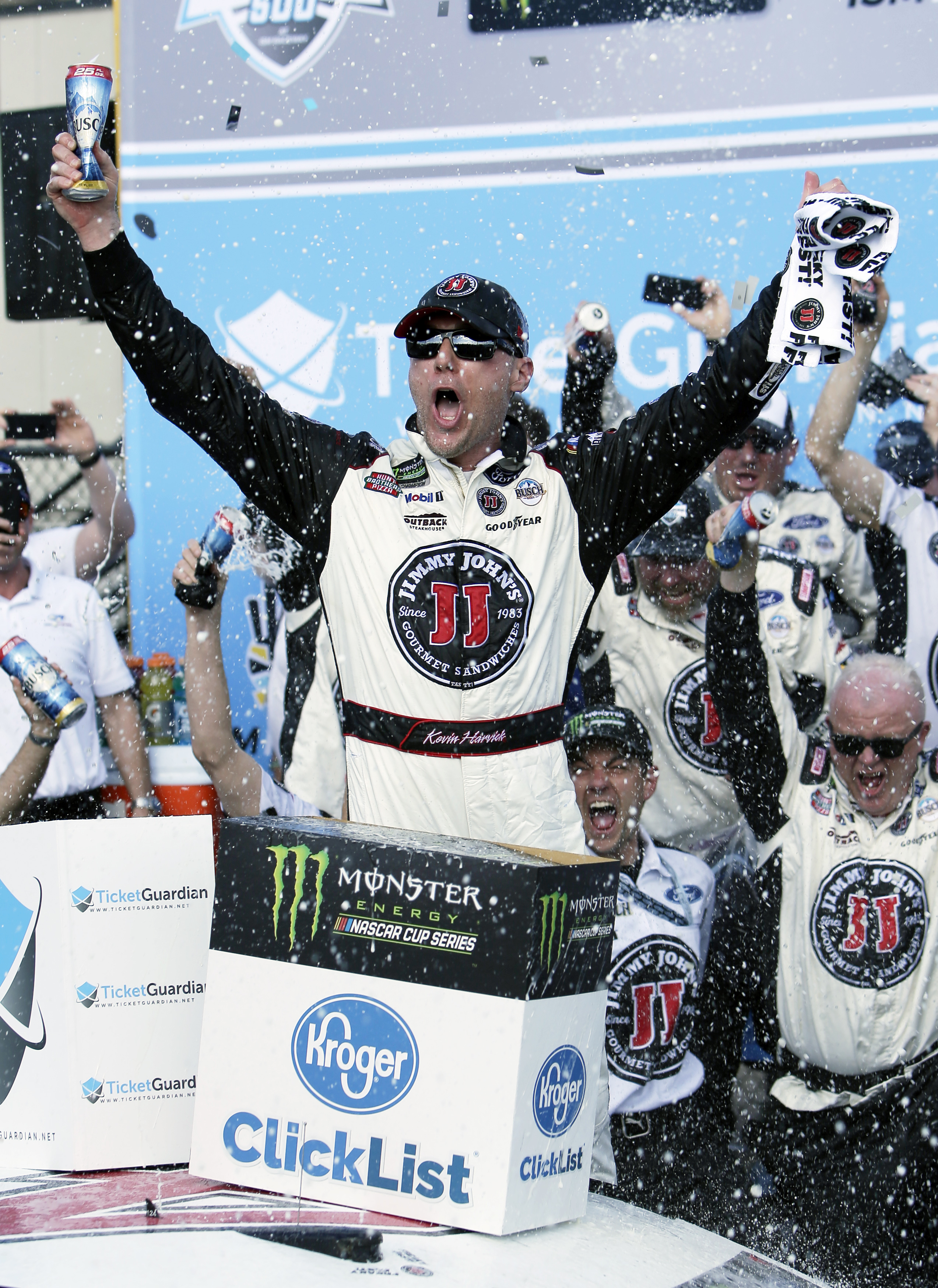 NASCAR Phoenix Auto Racing