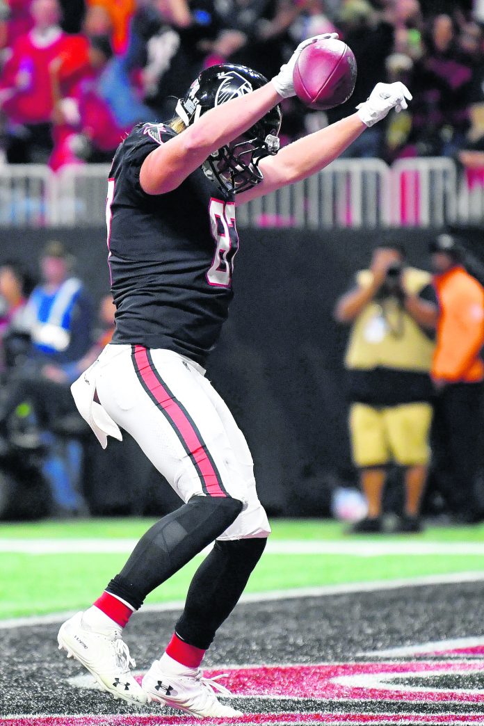 Saints Falcons Football