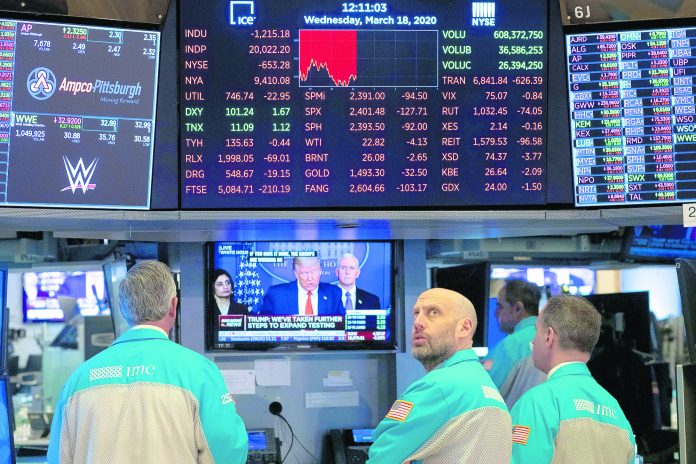 APTOPIX Financial Markets Wall Street