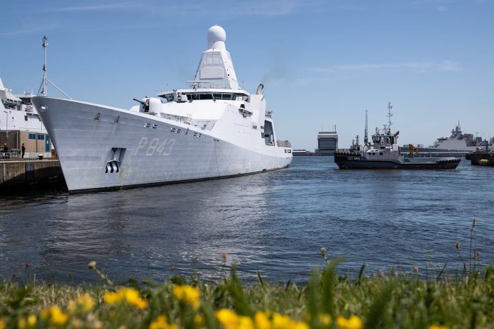 Vertrek Zr Ms Groningen