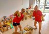 Foundation Ajudo Na Aruba (FANA): Volunteers reach out to feed the Arubans in need