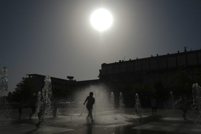 APTOPIX Spain Heatwave
