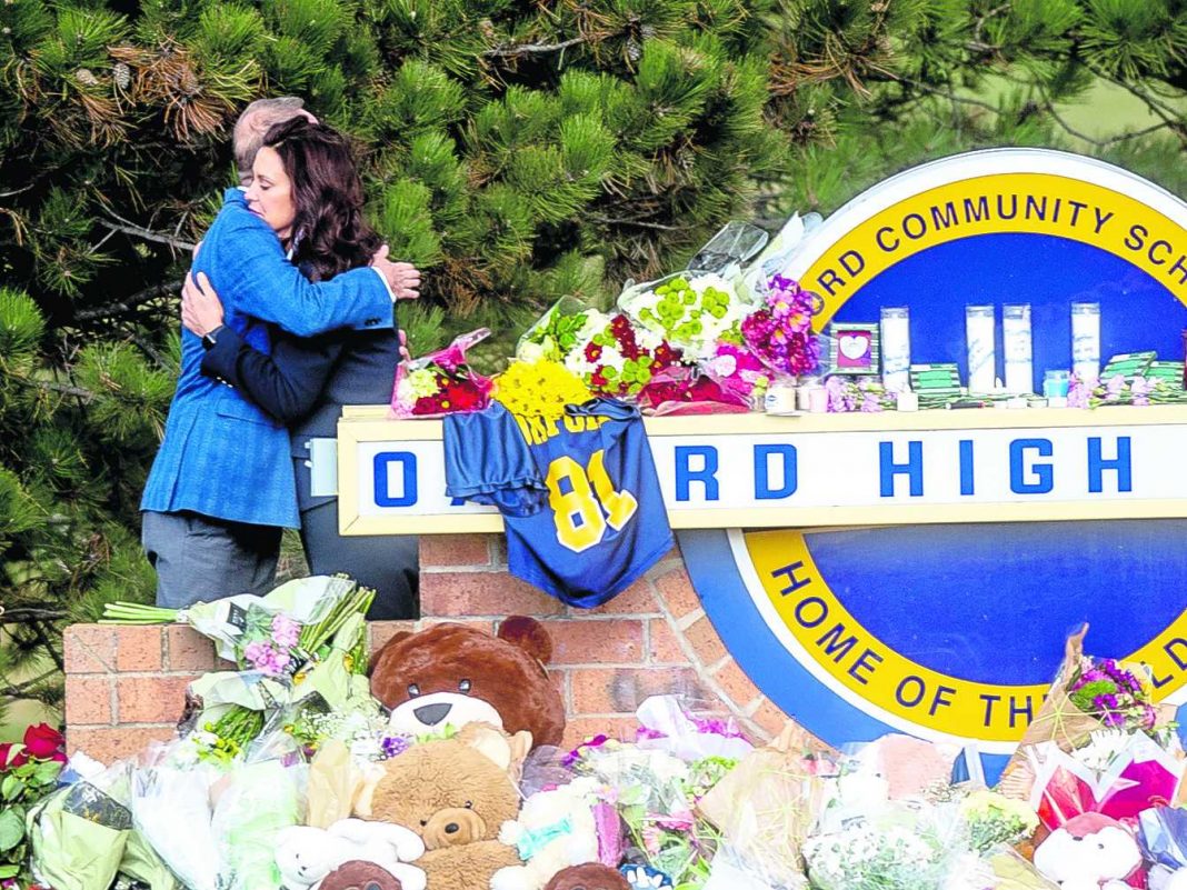 Parents of Michigan boy charged in Oxford school shooting – Aruba Today