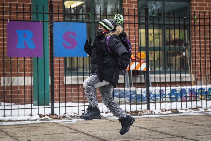 VIRUS OUTBREAK CHICAGO SCHOOLS