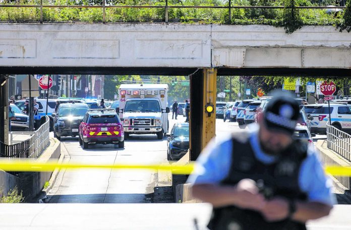 Police-Station-Shooting-Chicago