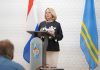 Prime minister of Aruba to travel to Sint Maarten for dialogue on democratic deficit