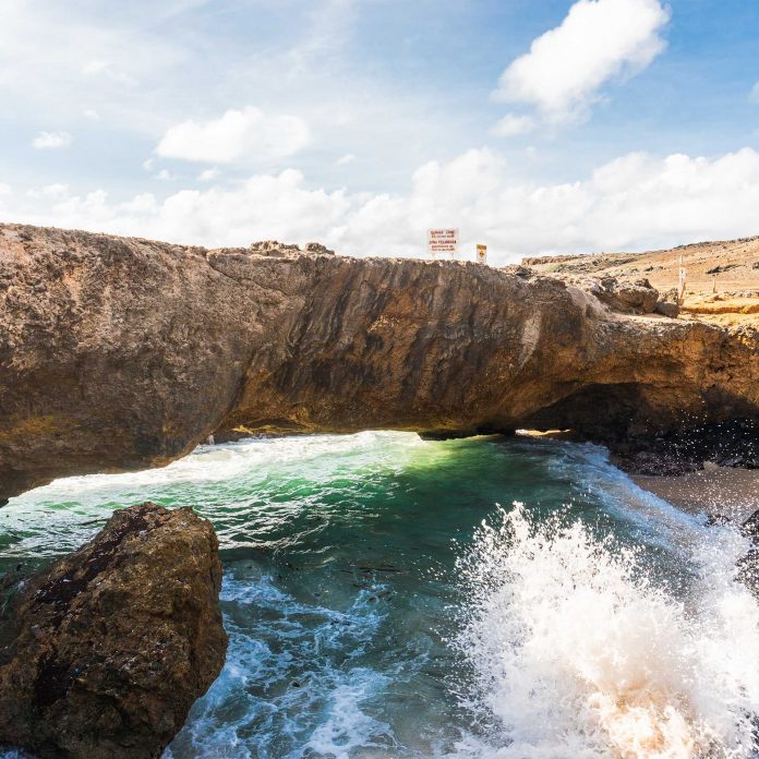 Explore Aruba
