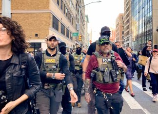 Vendors on NYC’s Canal Street say they were harassed and asked to show papers in immigration sweep