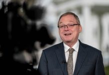 Hassett says Federal Reserve can reject Trump’s views if he is chair