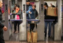 New York subway ends its MetroCard era and switches fully to tap-and-go fares