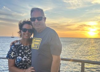 Aruba To Me: Lisa & Mark Baratz
