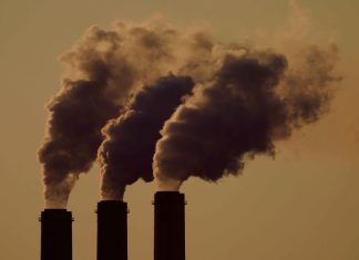 EPA says it will stop calculating health care savings from key air pollution rules