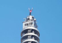 American daredevil free-climbs Taiwan’s tallest building