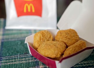 With caviar McNuggets and heart-shaped pizza, fast food chains hope to win Valentine’s diners