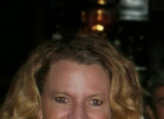 Well-known media personality in Aruba, Julia Renfro, passes away