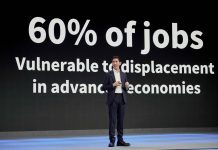 White House urges U.S. Congress to act on AI