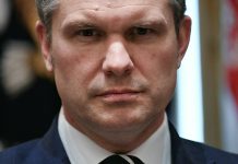 U.S. Army raises maximum enlistment age to 42