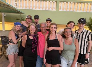 Aruba to me: Glenn and Sandy Olson