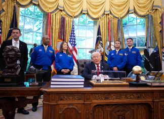 Trump says U.S. has ‘a shot’ at crewed Moon landing before presidency ends