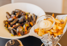 Don’t miss out on L’Avenue’s Early Bird Special!