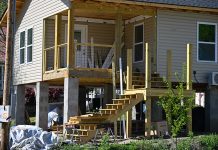 Climate risks fuel insurance costs, squeezing U.S. households even inland