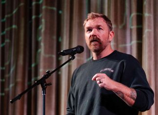 Could oyster farmer with a Nazi tattoo scandal be Democrats’ new champion?