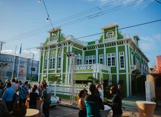 Oranjestad marks the grand opening of Cas Veneranda!