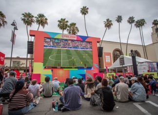 World Cup fans get taste of American life — at the mall