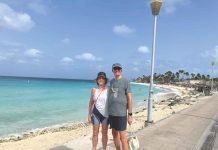 Aruba to me; Carlos Roberto and M. Beatriz Montenegro