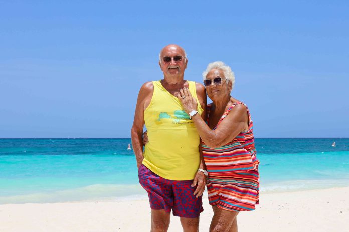 Skipp and Winnie celebrated 68 years of a happy marriage in Aruba_result