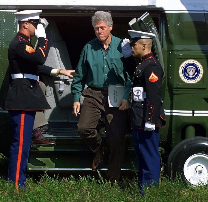 US-CLINTON-FOREST HELLO 3