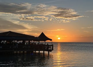 Aruba To Me; Bruce A. Bennett