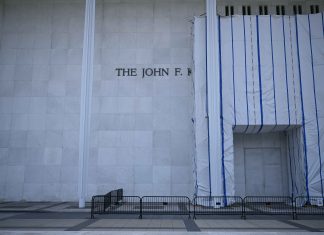 D.C.’s Kennedy Center faces bankruptcy, closure: media