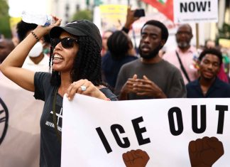 U.S. ICE agent accused of lying about migrant shooting