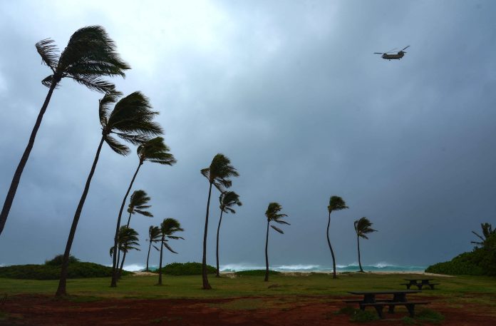 Hurricane warning issued for westernmost Hawaiian islands