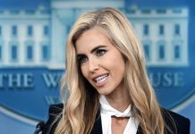 New White House spokeswoman heavy on Trump praise, light on questions in debut