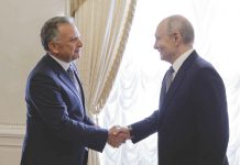 Trump faces fresh questions over ties to ‘humanitarian’ Putin